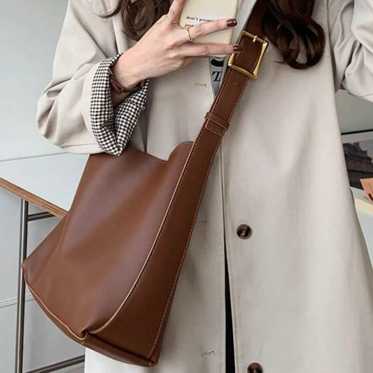 Bolso Salomé · + Correa GRATIS · Piel