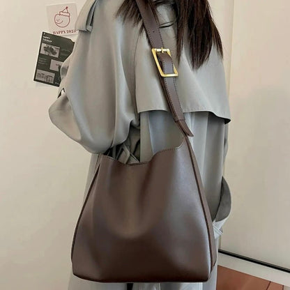 Bolso Salomé · + Correa GRATIS · Piel
