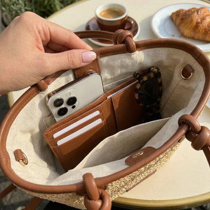 Bolso Valeria · + Correa GRATIS · Rafia y Piel Anudada