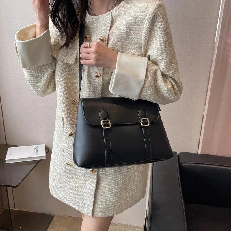 Bolso Flavia · + Correa GRATIS · Piel