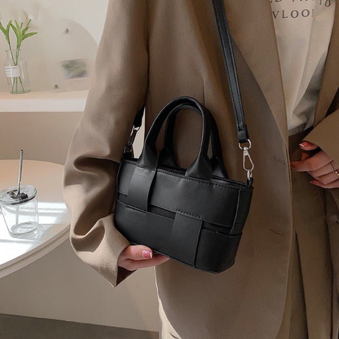 Bolso Úrsula · + Correa GRATIS · Piel