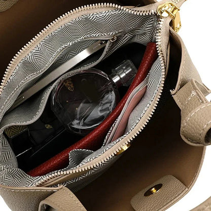 Bolso Estela · + Correa GRATIS · Piel