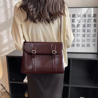 Bolso Flavia · + Correa GRATIS · Piel