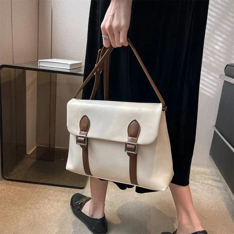Bolso Flavia · + Correa GRATIS · Piel