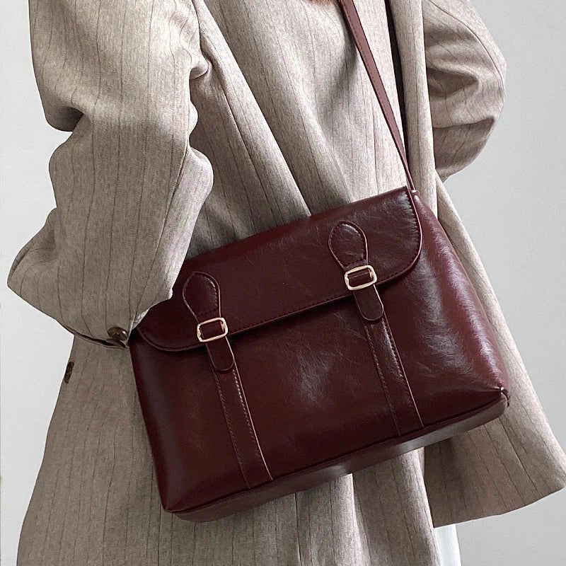 Bolso Flavia · + Correa GRATIS · Piel