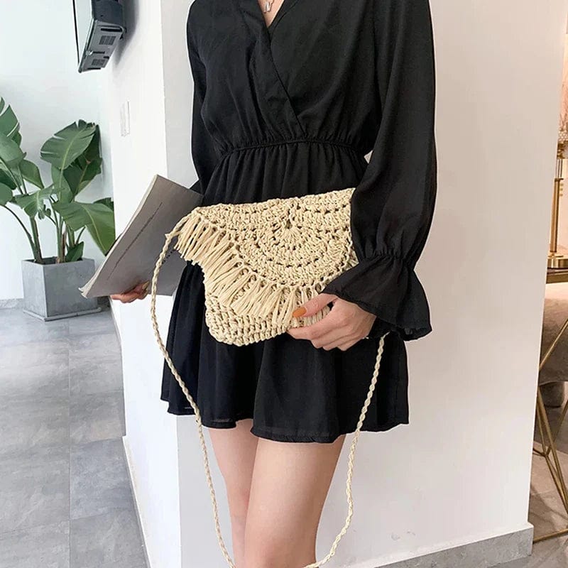 Bolso Amara · + Correa GRATIS · Rafia