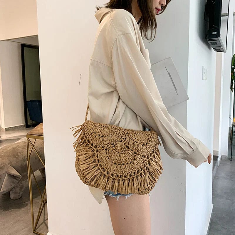 Bolso Amara · + Correa GRATIS · Rafia